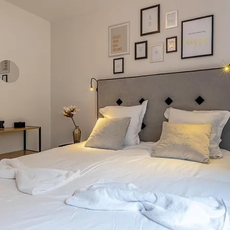 La Belle Escapade Apartment *